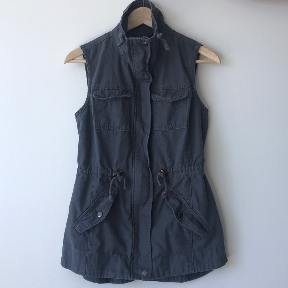 Grey Sebby Utility Vest